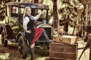 Lisa leg up on Model T