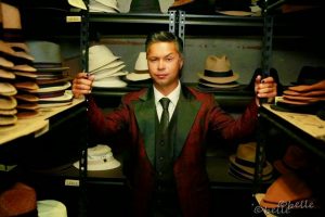 Lynx Kim Full-time entertainer
